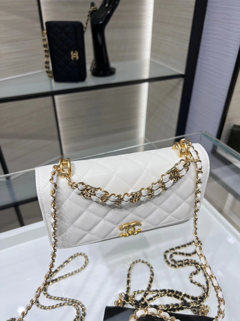 Chanel 19 Bags 4017-1552