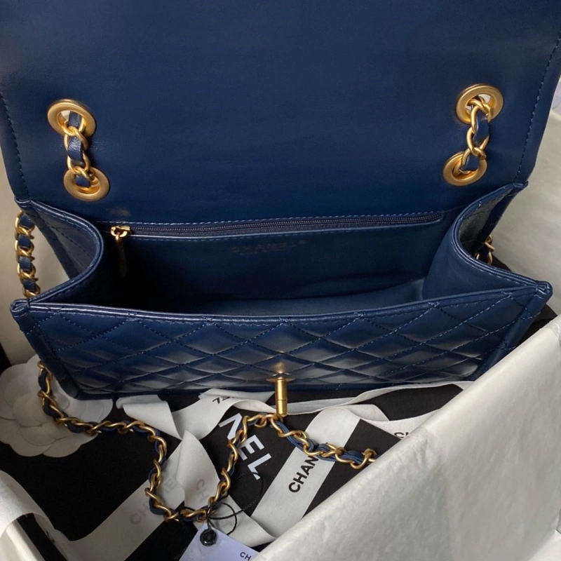 Ch**el cf series bags 4017-1646