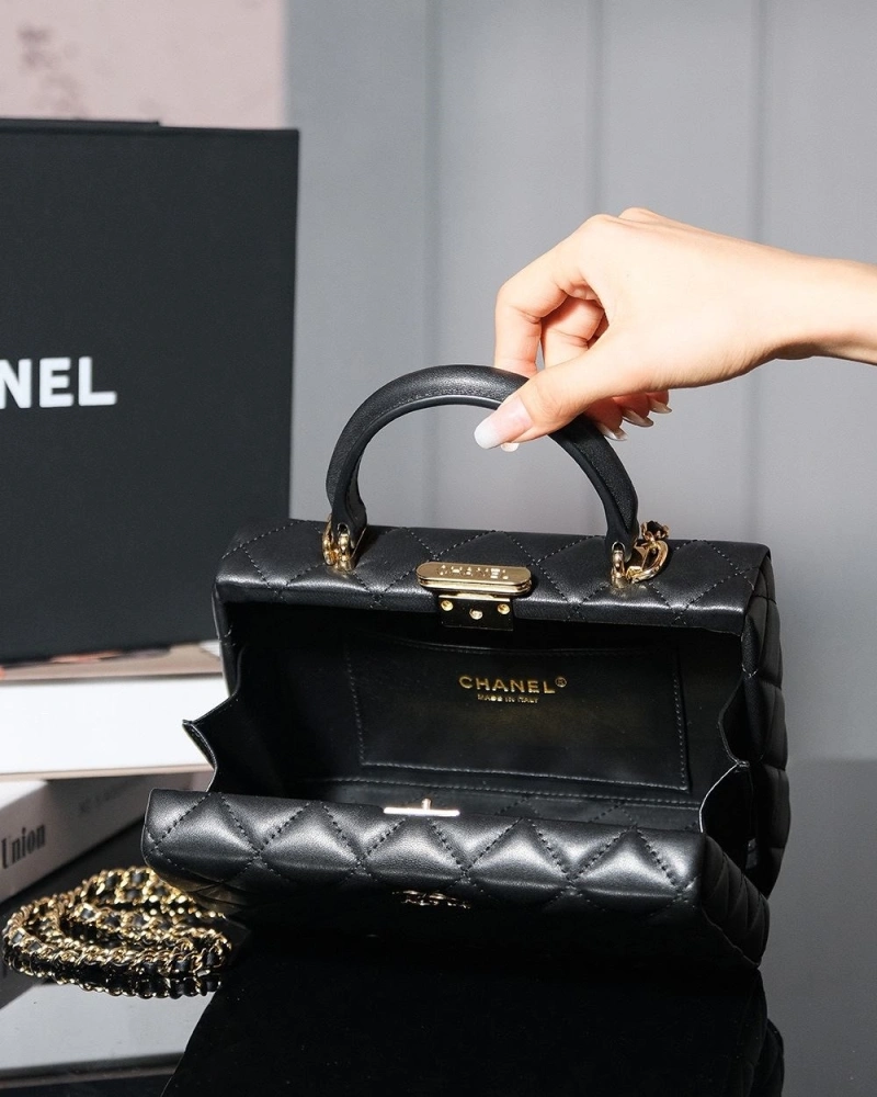 Chanel Cosmetic Bags 4017-1651