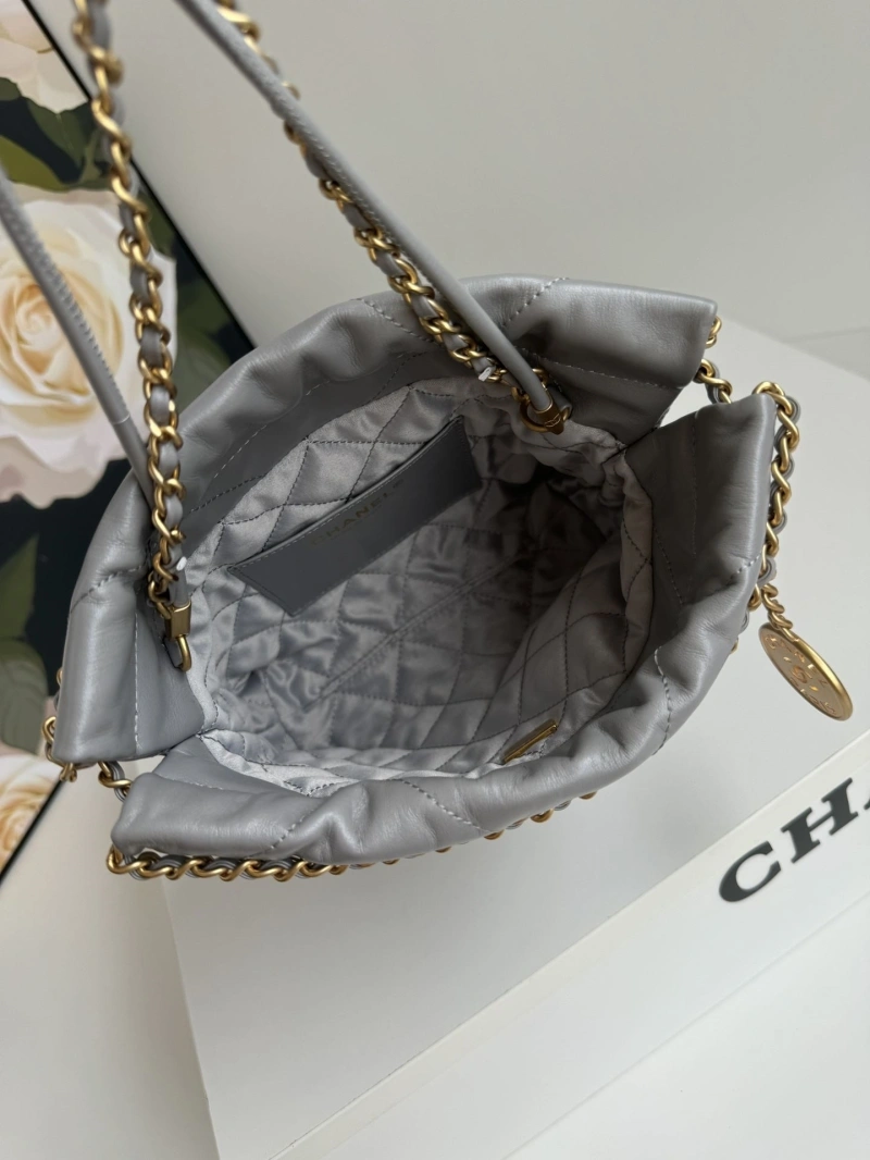 Chanel Shopping Bags 4017-1678