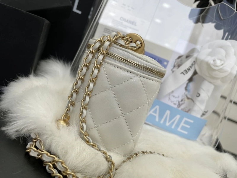 Chanel Cosmetic Bags 4017-1718