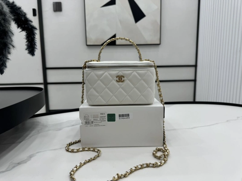 Chanel Cosmetic Bags 4017-1727
