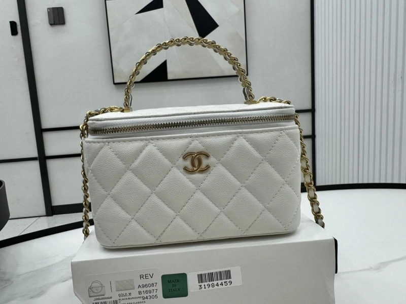 Chanel Cosmetic Bags 4017-1727