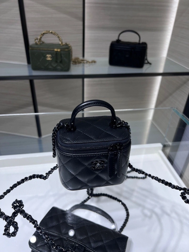 Chanel Cosmetic Bags 4017-1738