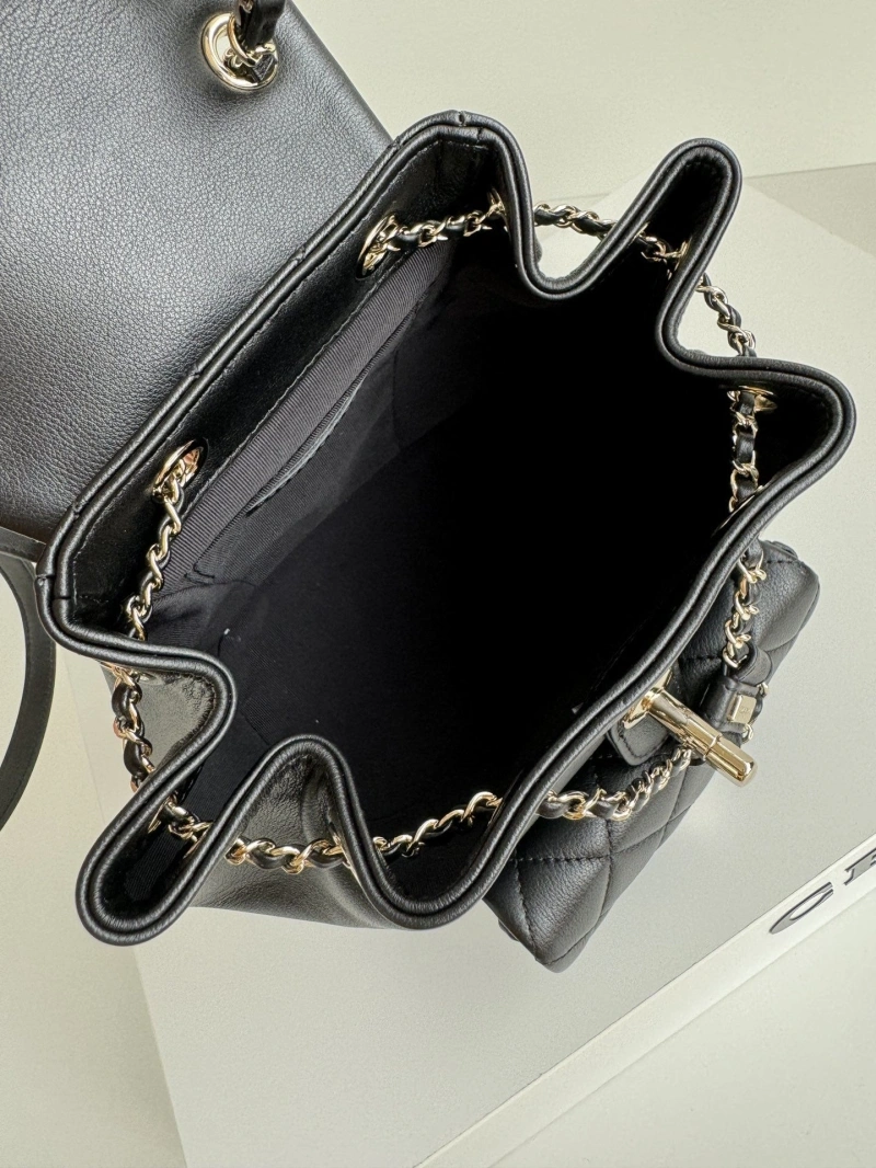 Chanel Backpacks 4017-1757