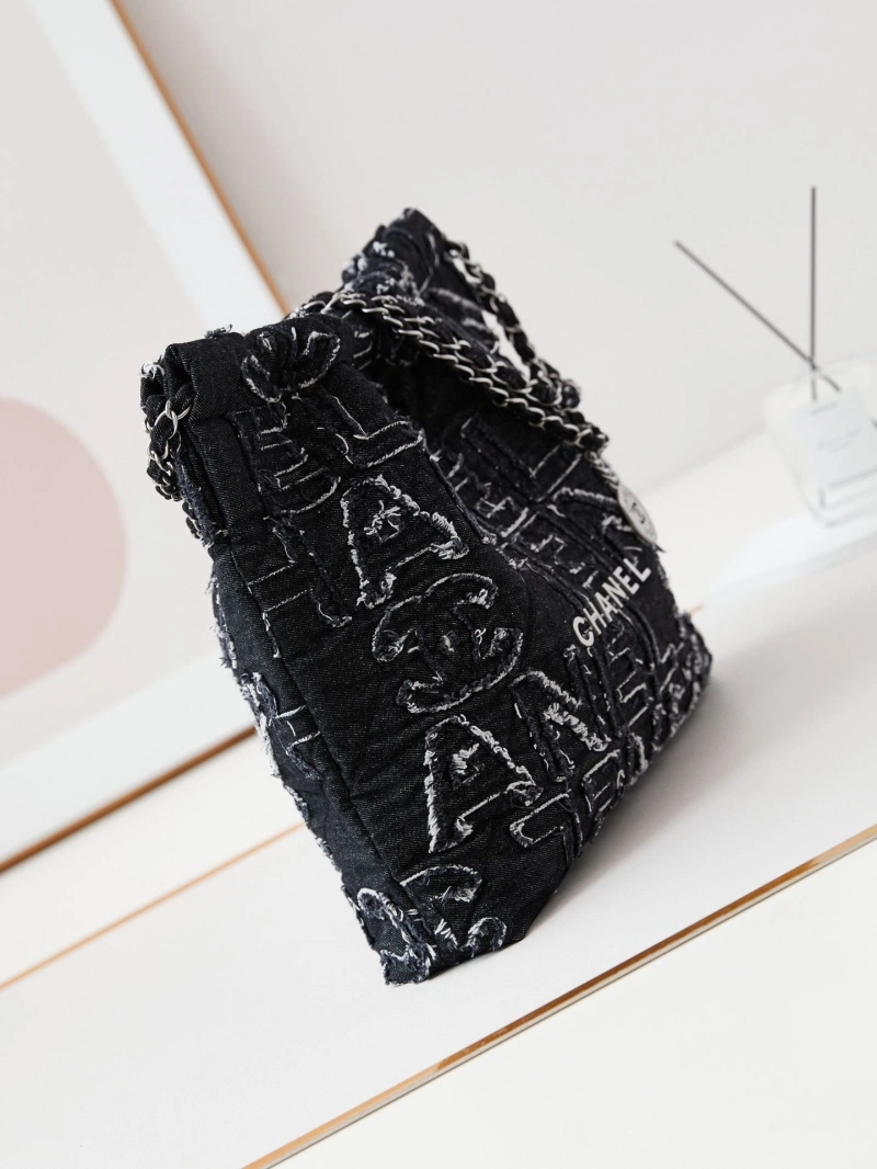 Chanel Shopping Bags 4017-1865