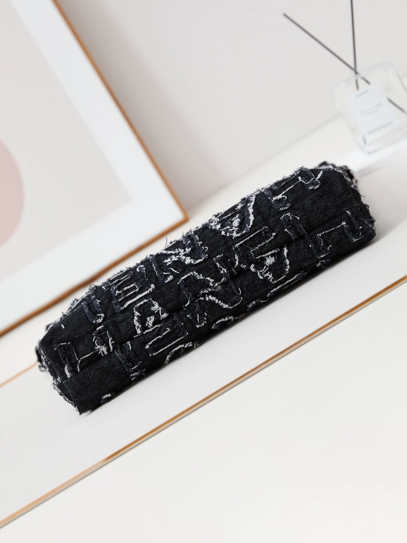 Chanel Shopping Bags 4017-1865