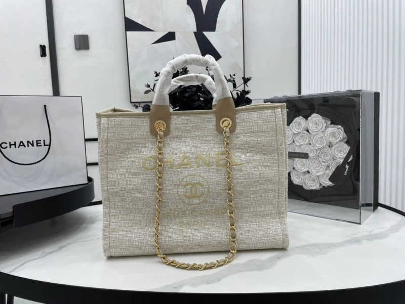 Chanel Shopping Bags 4017-1910