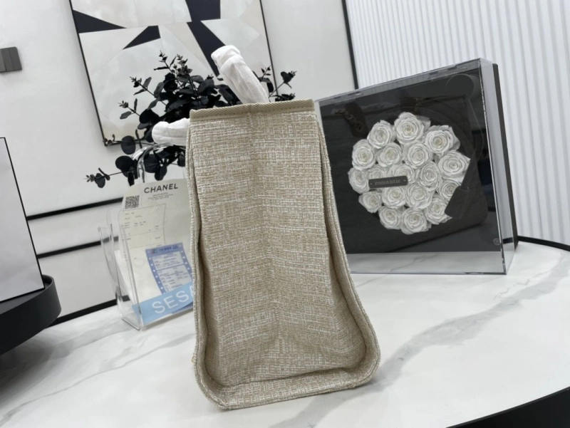 Chanel Shopping Bags 4017-1910