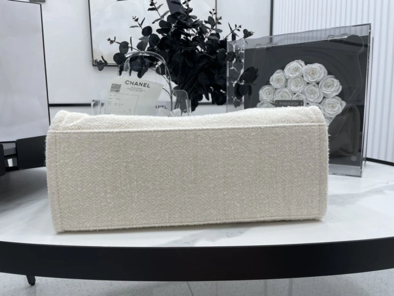 Chanel Shopping Bags 4017-1916