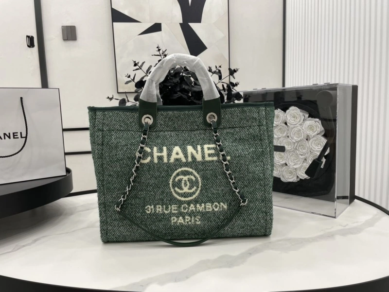 Chanel Shopping Bags 4017-1917