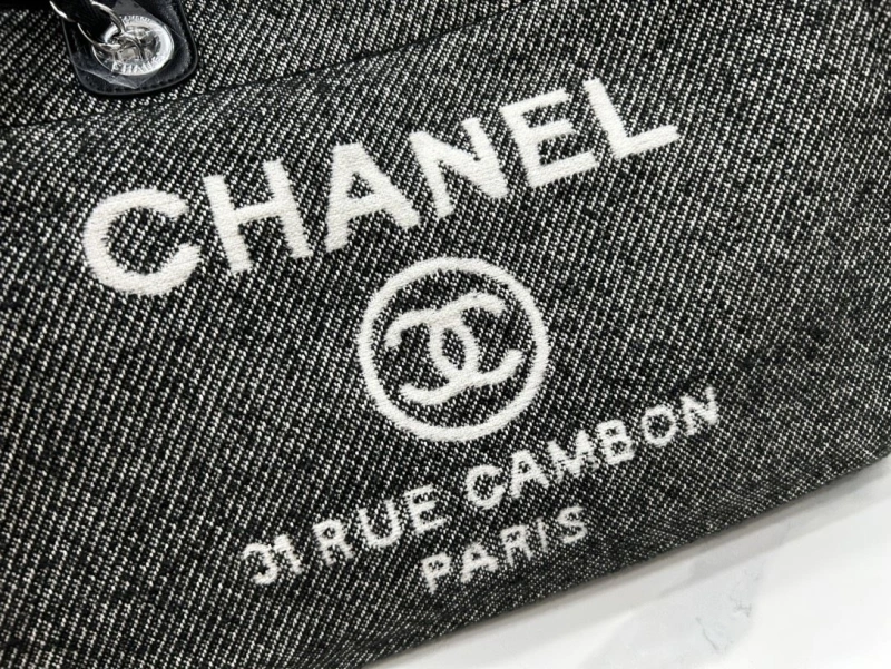 Chanel Shopping Bags 4017-1921