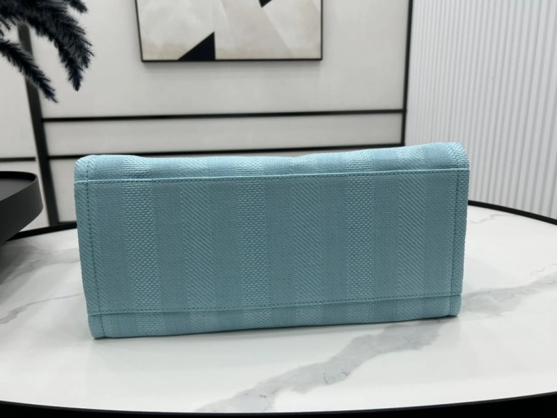 Chanel Shopping Bags 4017-1924