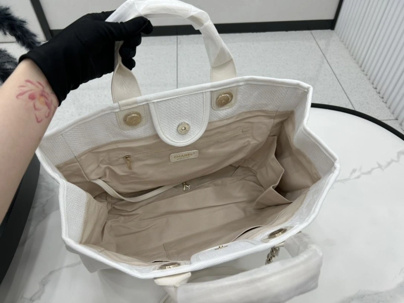 Chanel Shopping Bags 4017-1925