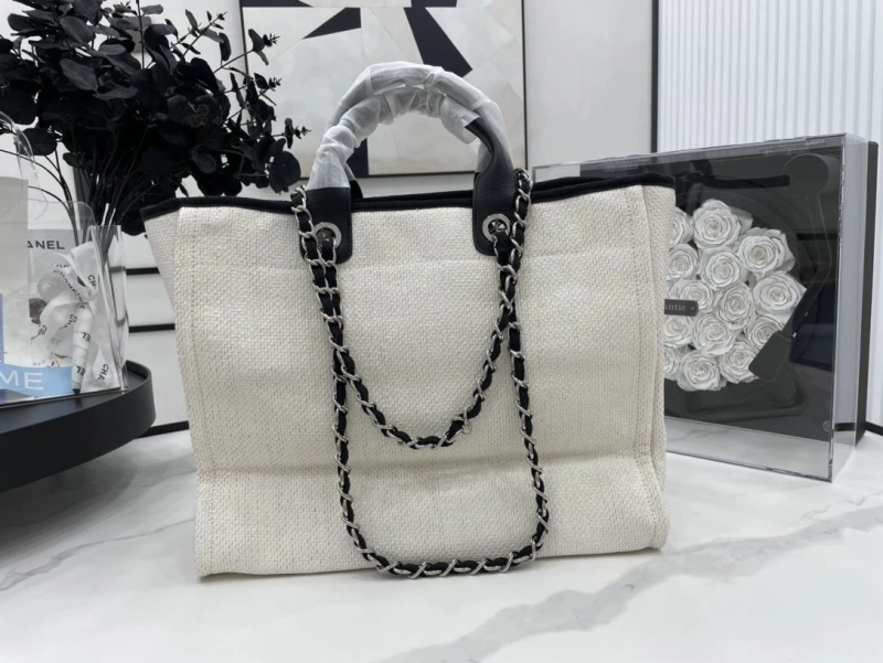 Chanel Shopping Bags 4017-1931