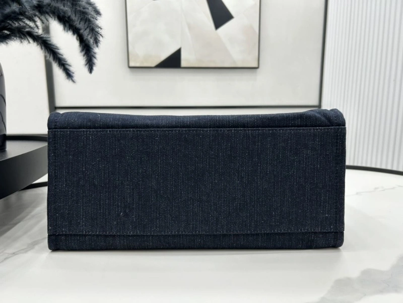 Chanel Shopping Bags 4017-1936