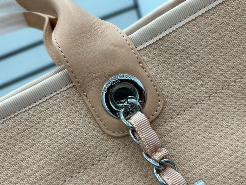 Chanel Shopping Bags 4017-1942