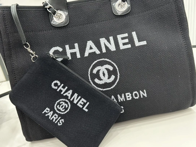 Chanel Shopping Bags 4017-1943