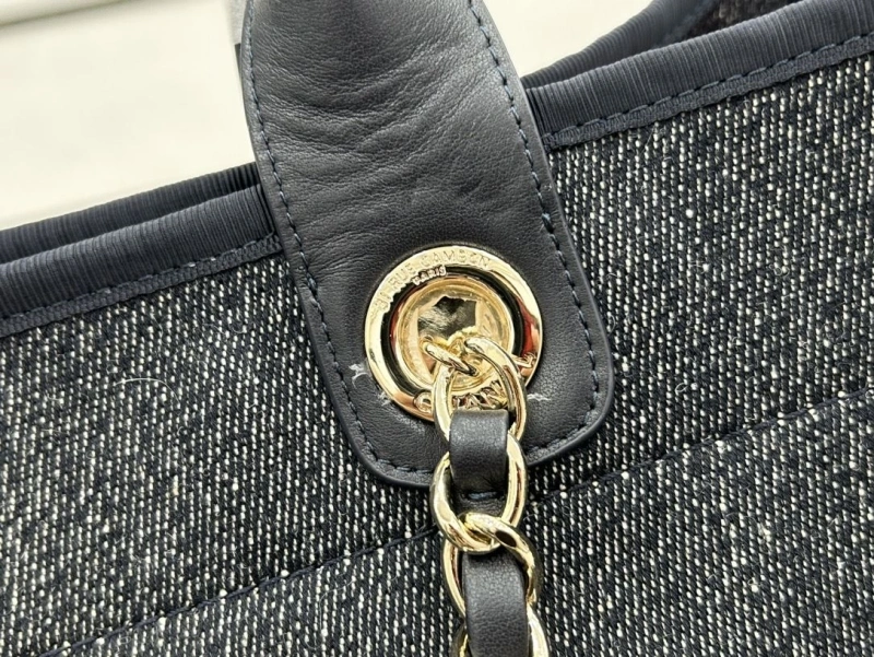 Chanel Shopping Bags 4017-1944