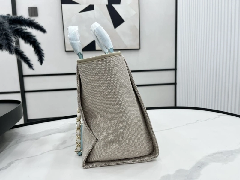 Chanel Shopping Bags 4017-1947