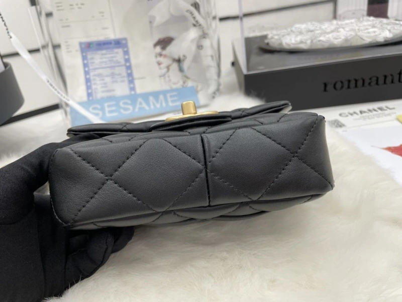 Ch**el cf series bags 4017-1957