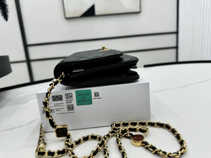 Chanel Satchel Bags 4017-1961