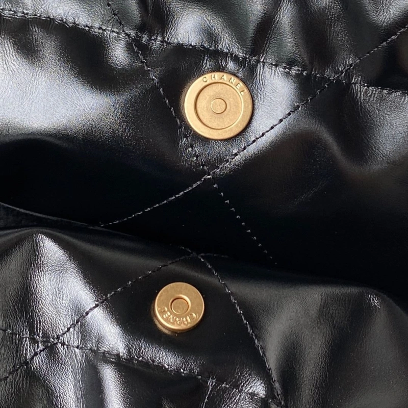 Chanel Shopping Bags 4017-1996