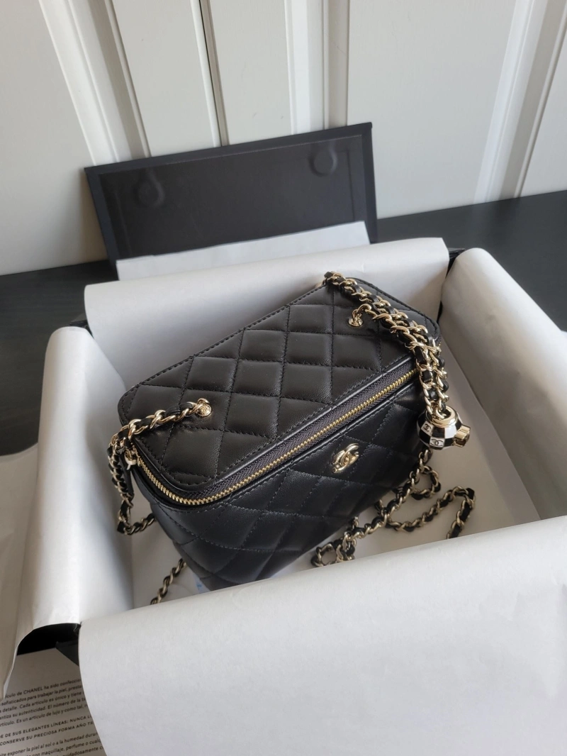 Chanel Cosmetic Bags 4017-2150