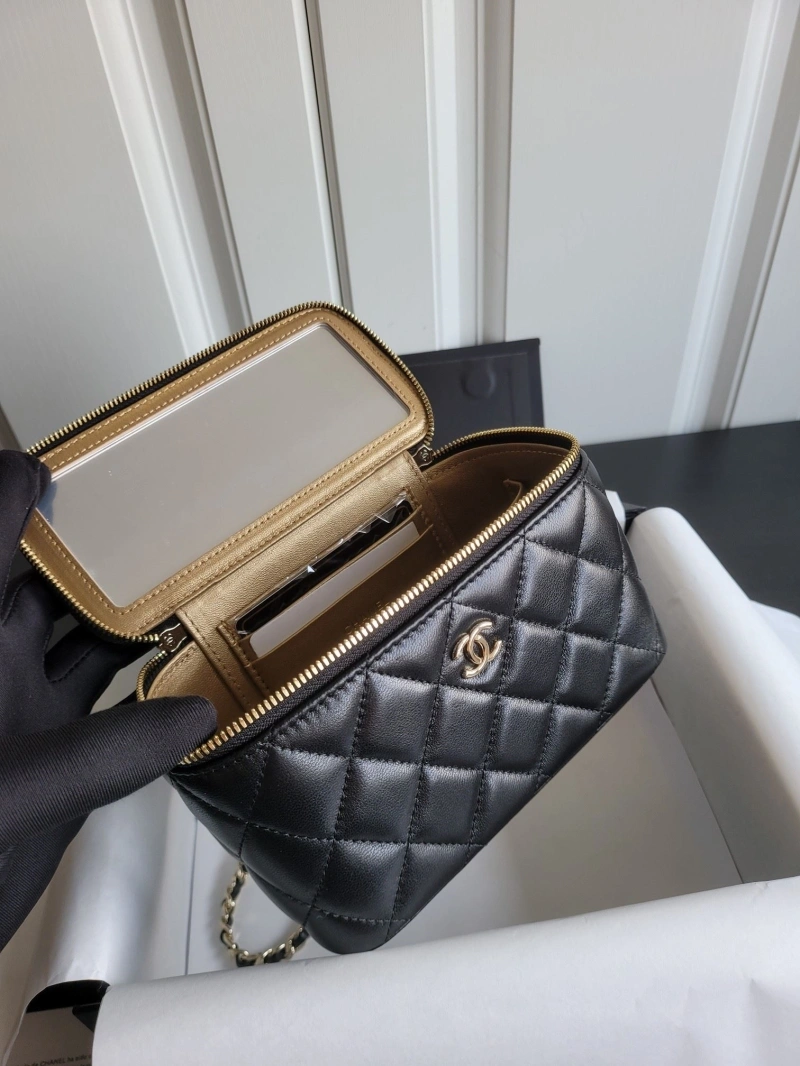 Chanel Cosmetic Bags 4017-2150