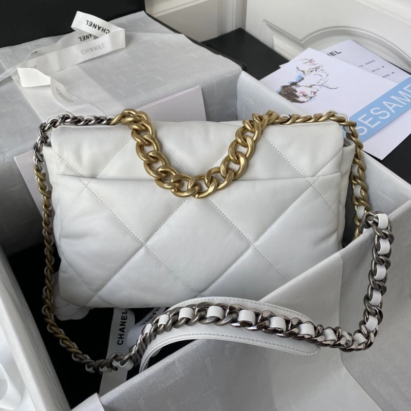 Chanel 19 Bags 4017-2212