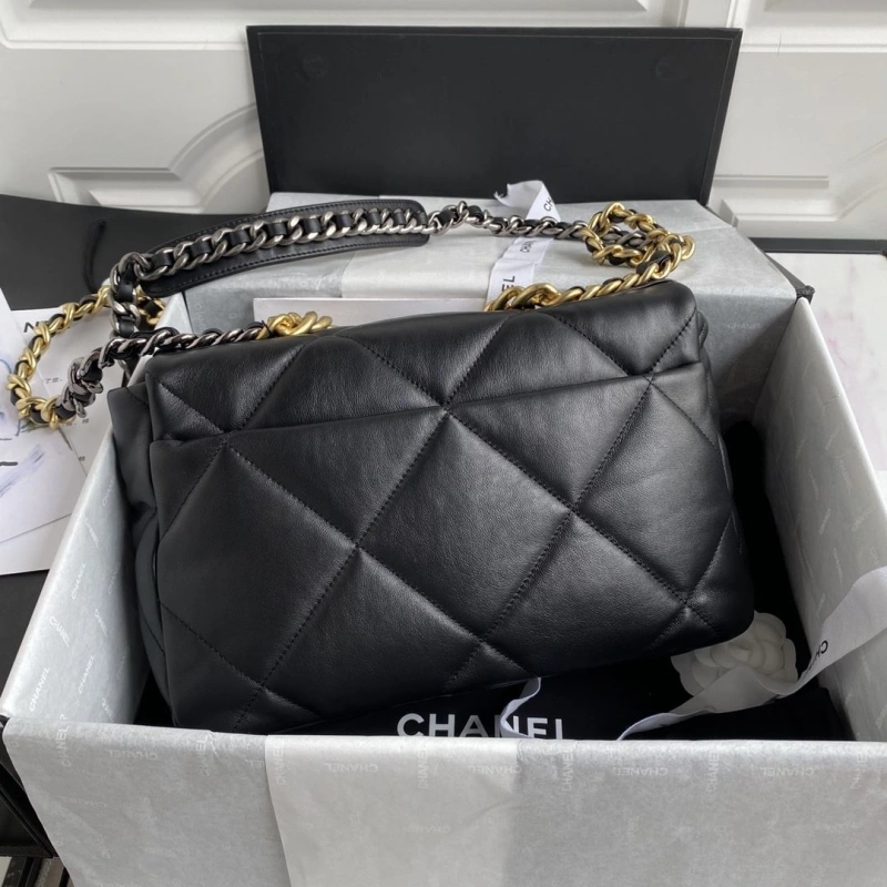 Chanel 19 Bags 4017-2214