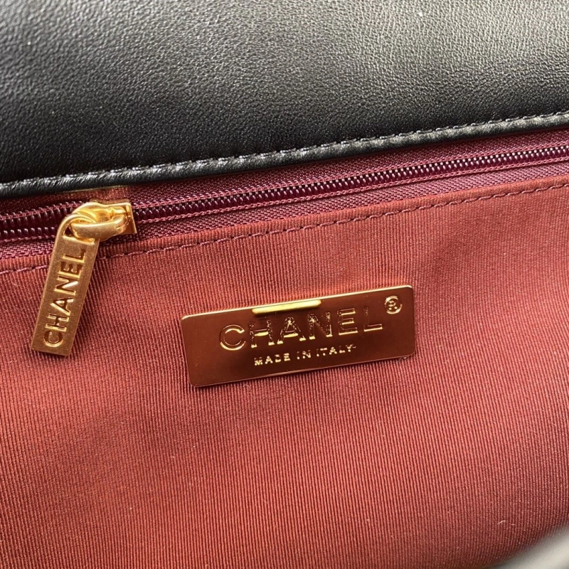Chanel 19 Bags 4017-2220