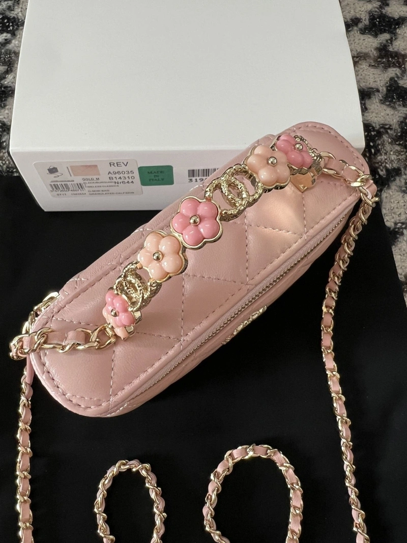 Chanel Cosmetic Bags 4017-2237