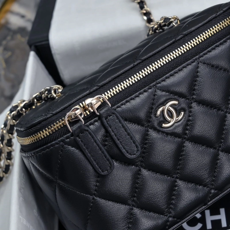 Chanel Cosmetic Bags 4017-2260