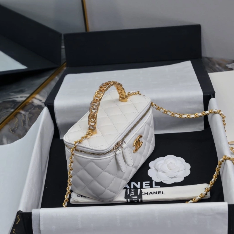 Chanel Cosmetic Bags 4017-2267