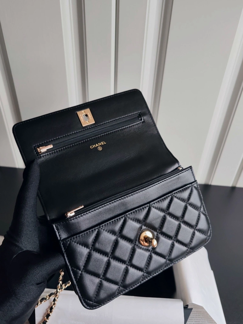 Chanel Cosmetic Bags 4017B-0015