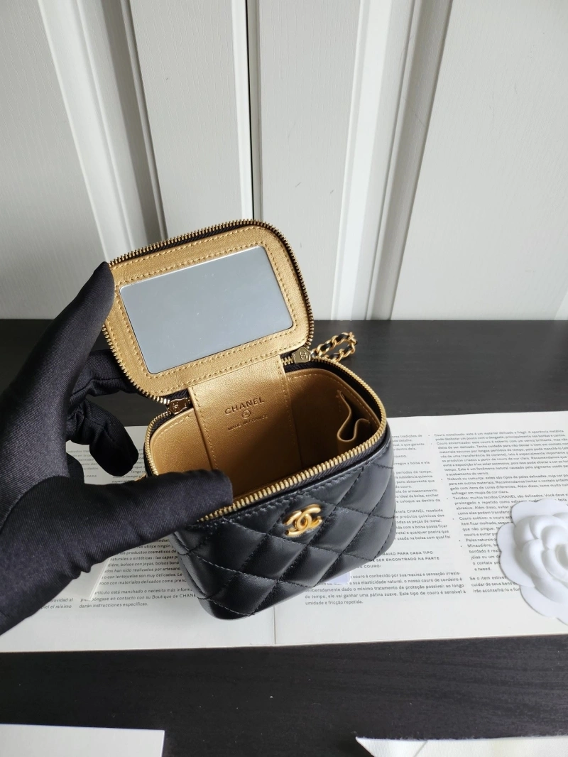 Chanel Cosmetic Bags 4017B-0017