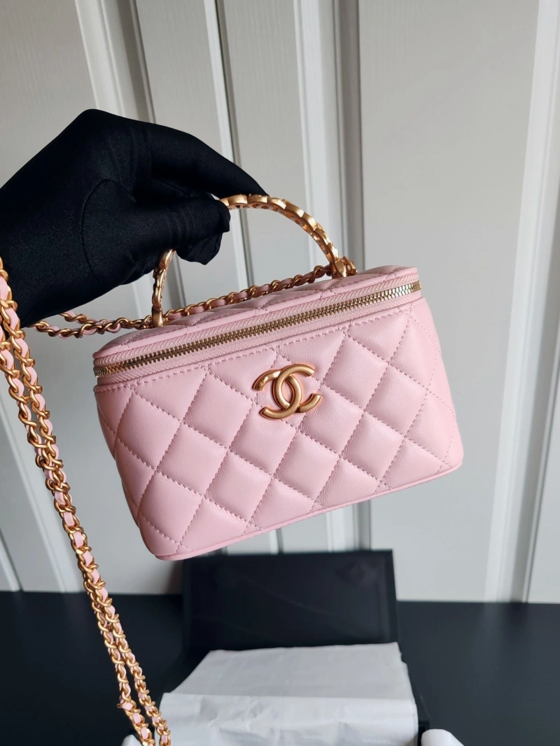 Chanel Cosmetic Bags 4017B-0018