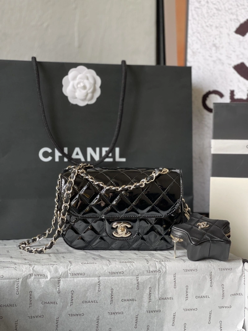Chanel 19 Bags 4017B-0060
