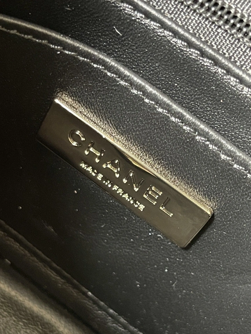 Chanel 19 Bags 4017B-0060