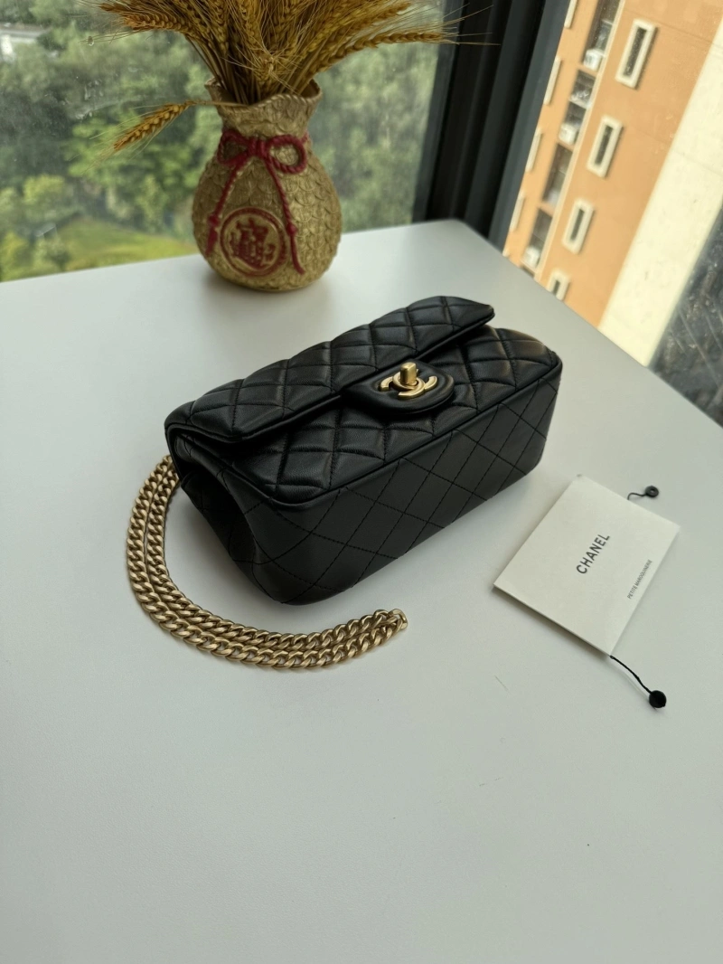 Chanel CF Series Bags 4017B-0200