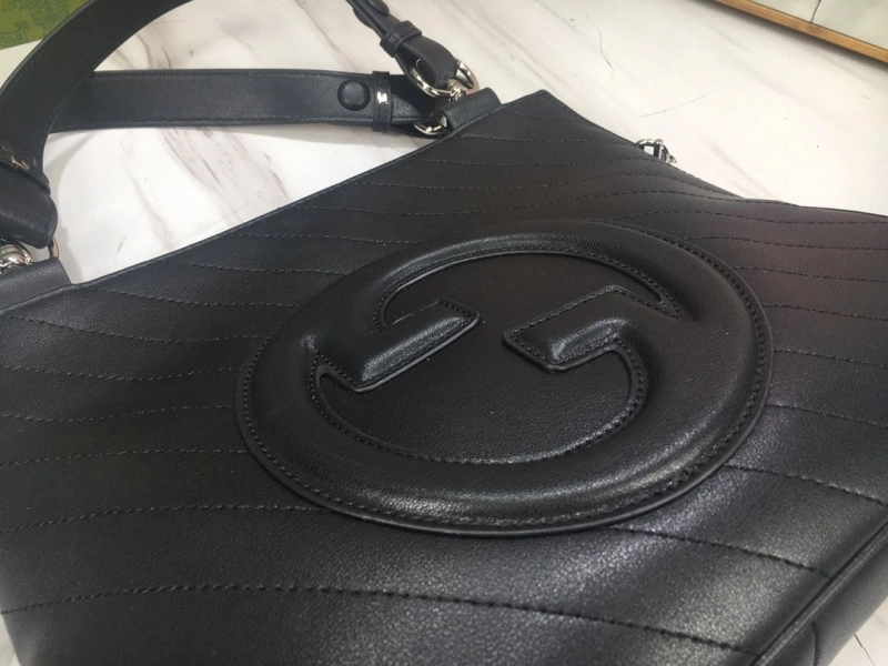 Gucci Shopping Bags 4032-0021