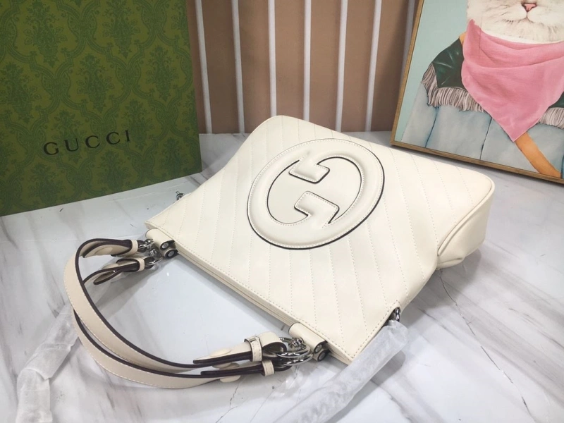 Gucci Shopping Bags 4032-0022