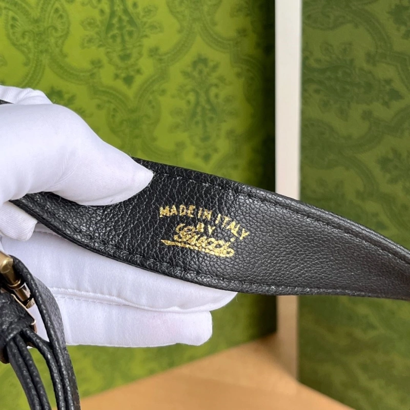 Gucci Top Handle Bags 4032-0049