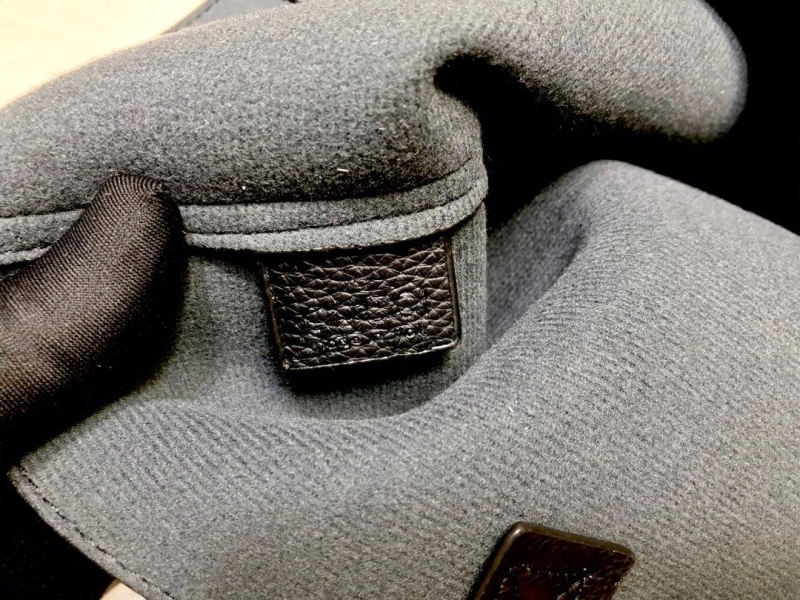 Gucci Shopping Bags 4032-0079