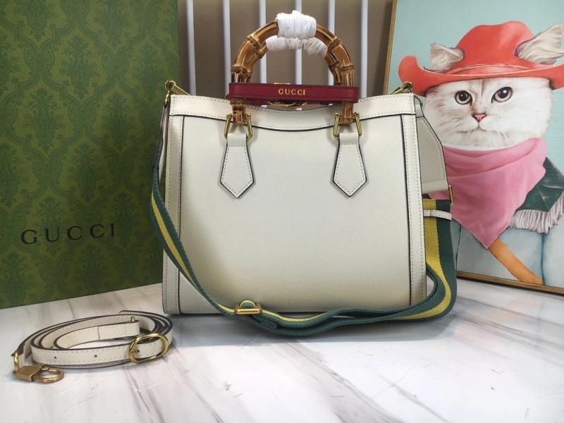 Gucci Shopping Bags 4032-0110
