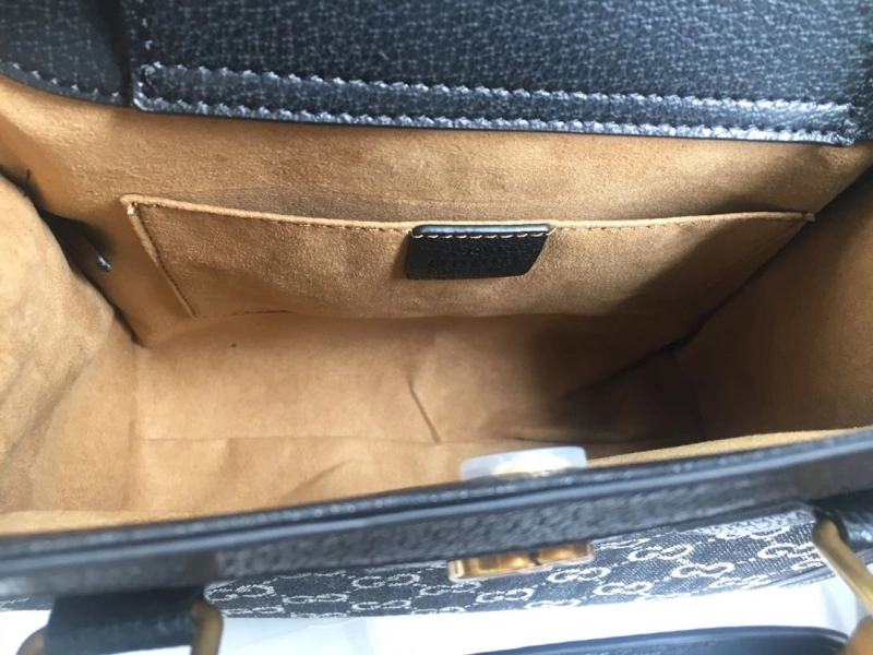 Gucci Shopping Bags 4032-0115