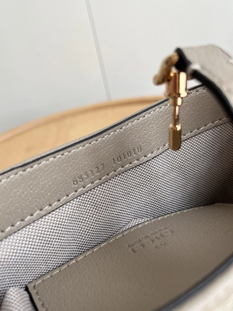 Gucci Top Handle Bags 4032-0120