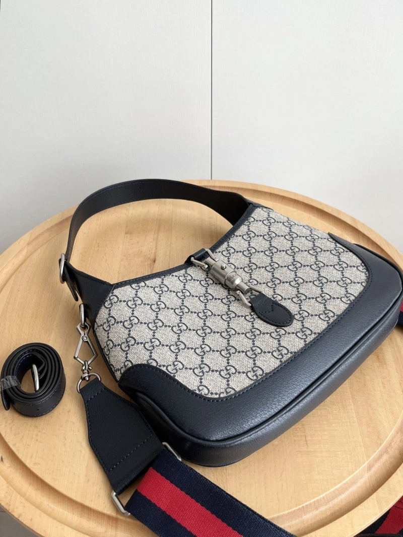 Gucci Top Handle Bags 4032-0121