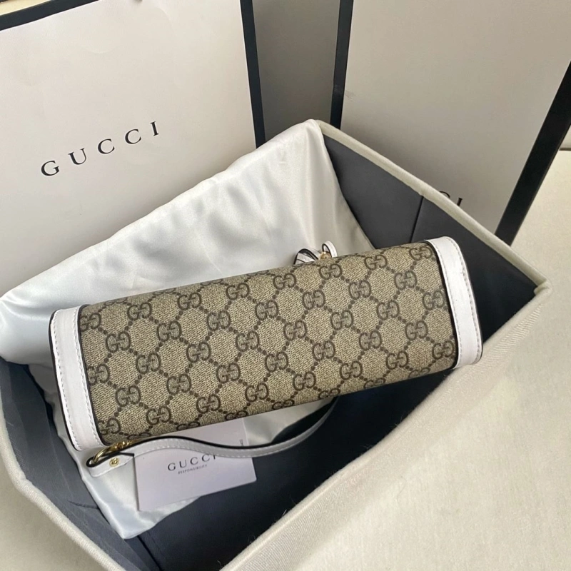 Gucci Shopping Bags 4032-0124